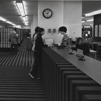 Dimond Library interior