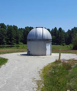 UNH Observatory from path, July 2016.